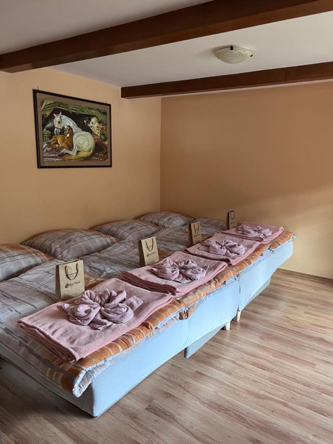 Ferienwohnung Dafinka Banská Bystrica Exterior foto