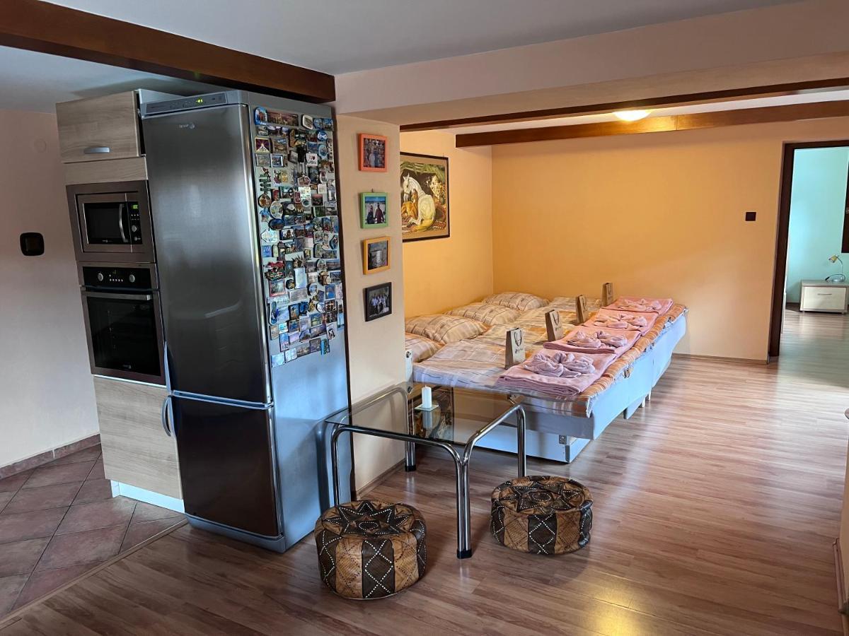 Ferienwohnung Dafinka Banská Bystrica Exterior foto